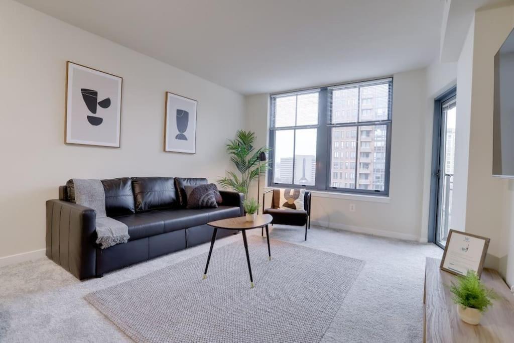 Condo With Gym And Pool In Pentagon City 8Min To Dca Arlington Exterior foto