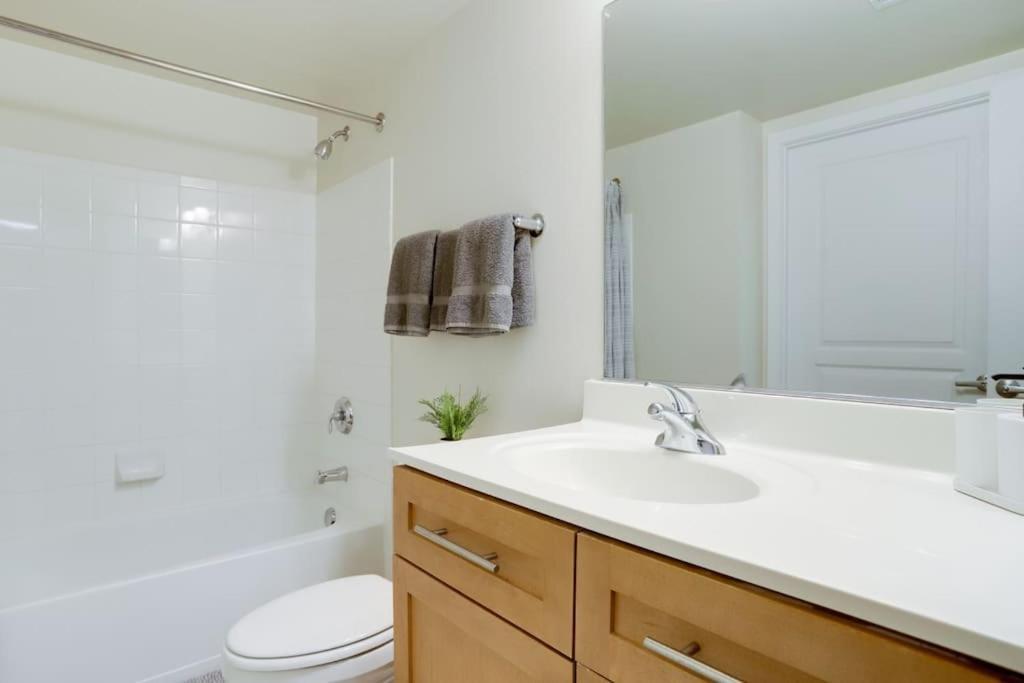 Condo With Gym And Pool In Pentagon City 8Min To Dca Arlington Exterior foto